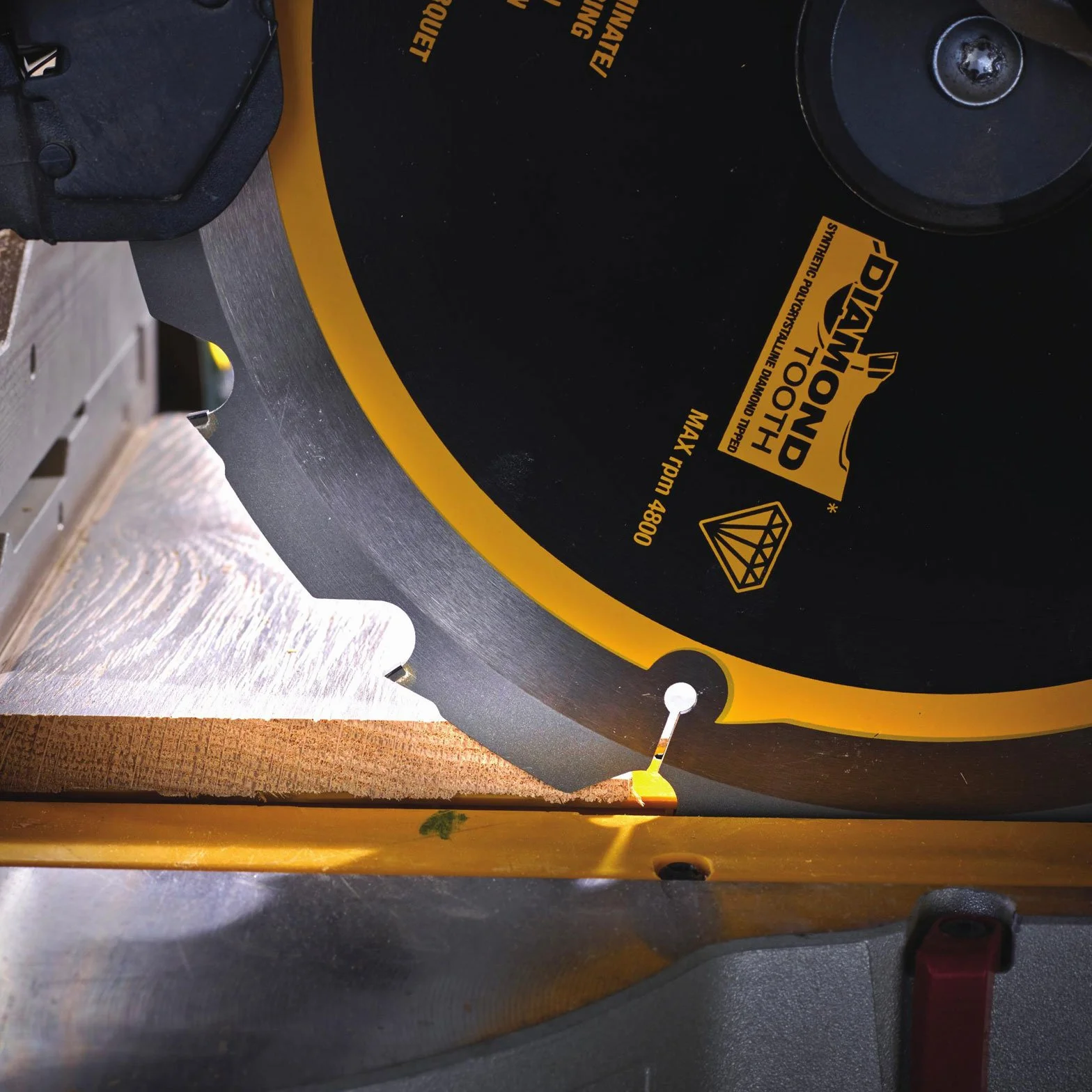 DeWALT DT1471 arkusz do piły tarczowej PCD 165/20 mm 4Z, 1 sztuka