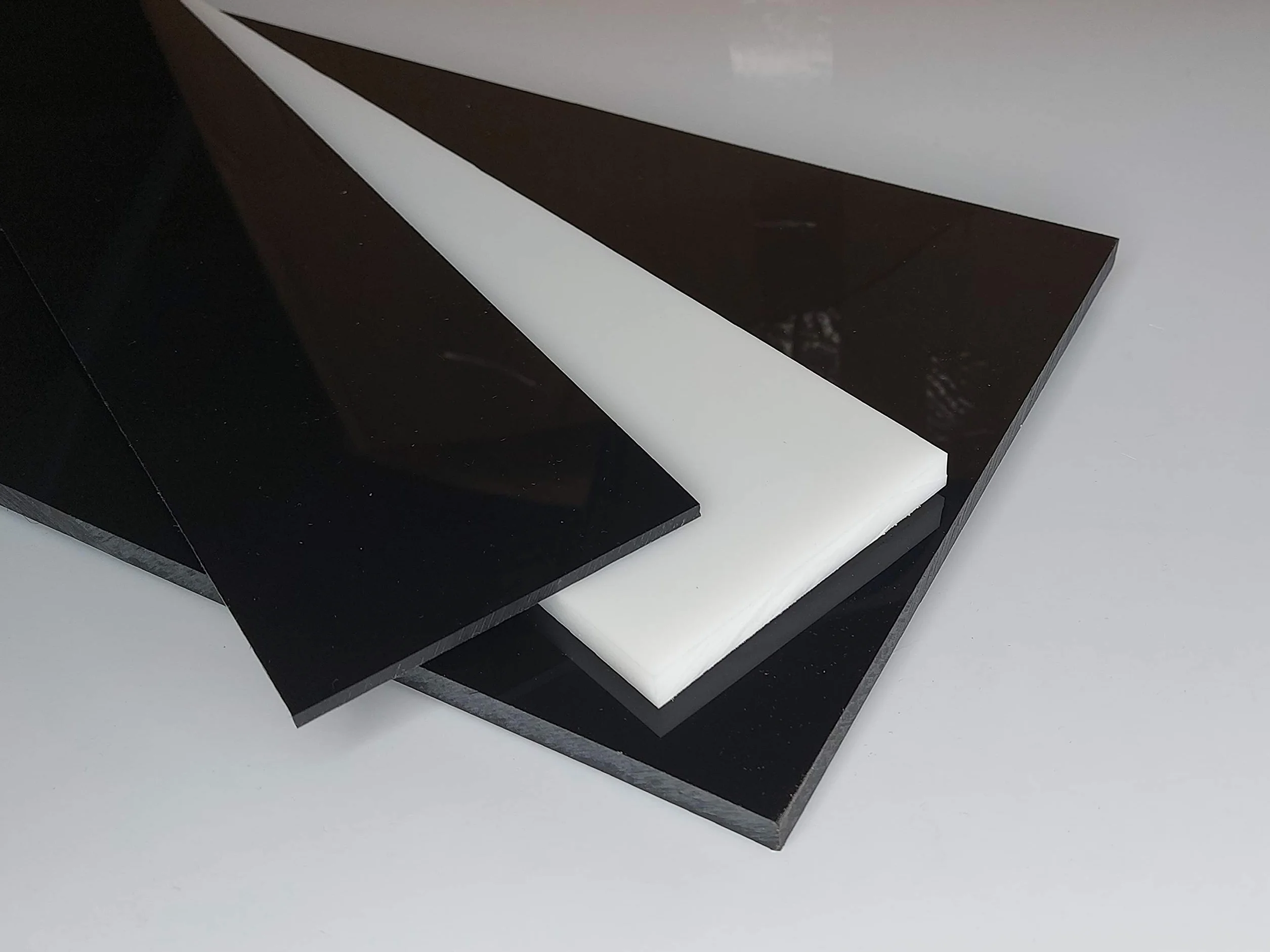 Płyta z POM, 500 x 245 x 5 mm czarna przycięta Delrin alt-intech®