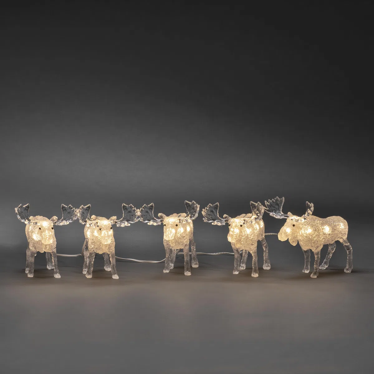 Konstsmide 6241-103 LED akrylowy łoś, zestaw 5 sztuk, 40 diod w kolorze ciepłej bieli, 24 V, na zewnątrz (IP44), biały kabel