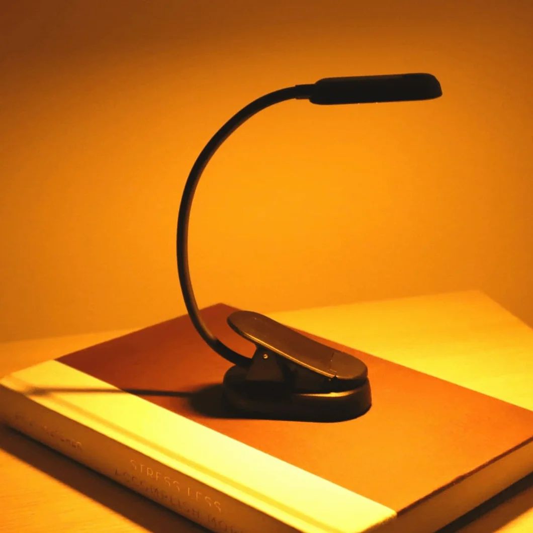 Bursztynowe i czerwone lampki do czytania w łóżku – bursztyn (1600 K)/czerwony (625 nm) – 8 diod LED, ponad 30 godzin, ładowanie USB C, możliwość ponownego ładowania, elastyczna lampka do czytania