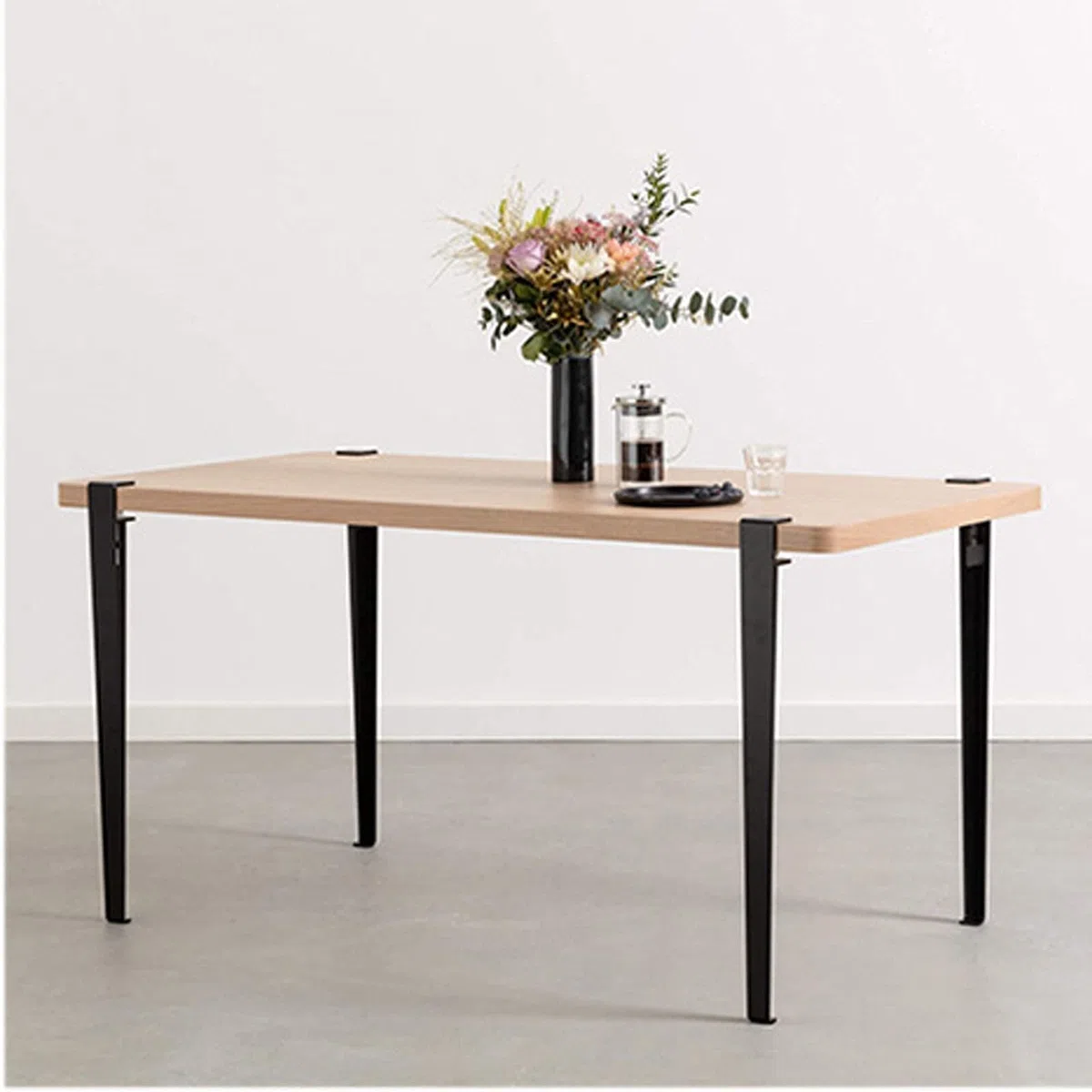 Regulowane metalowe nogi meblowe do projektów DIY i biurek domowych (czarne, 71 cm/28 cali)